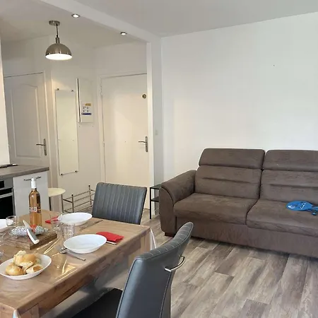 Fs210-b21 Appt 2 Pieces 4 Personnes * Fréjus